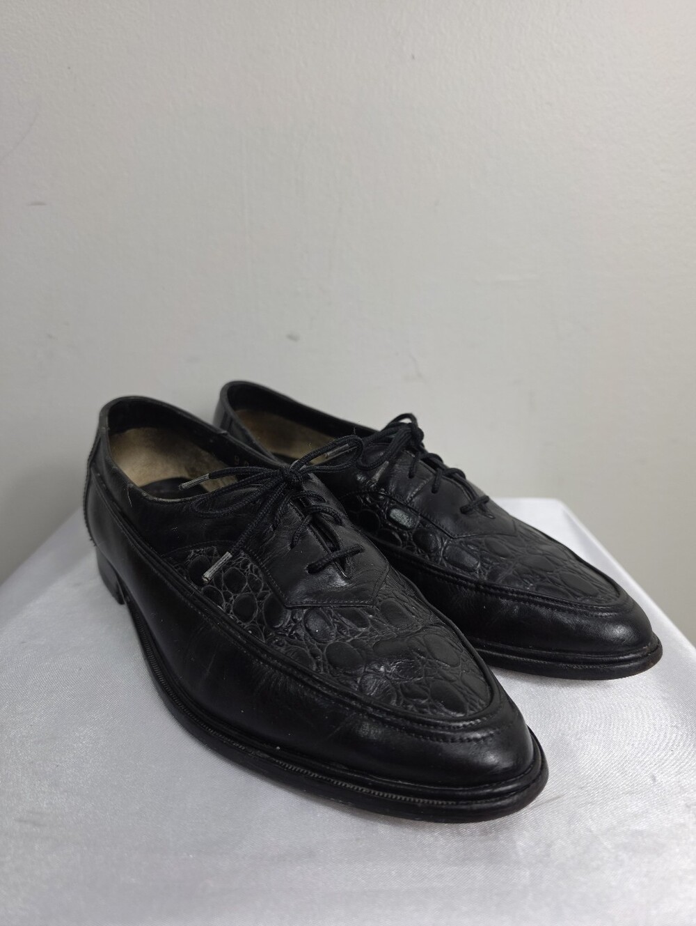 Aldo Black Embossed Leather Lace-Up Oxfords